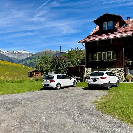 Bergoase Frisch Renoviert Apartamento Obersaxen