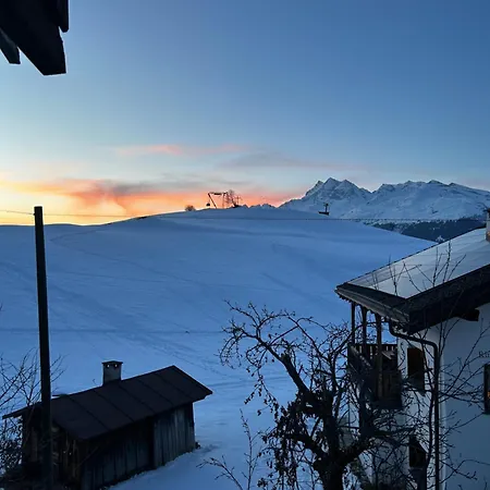 Bergoase Frisch Renoviert Lejlighed Obersaxen